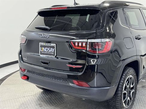 Certified 2024 Jeep Compass Trailhawk image 8