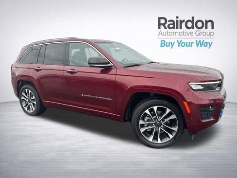 Used 2023 Jeep Grand Cherokee Overland w/ Luxury Tech Group IV AWD/4WD image 1