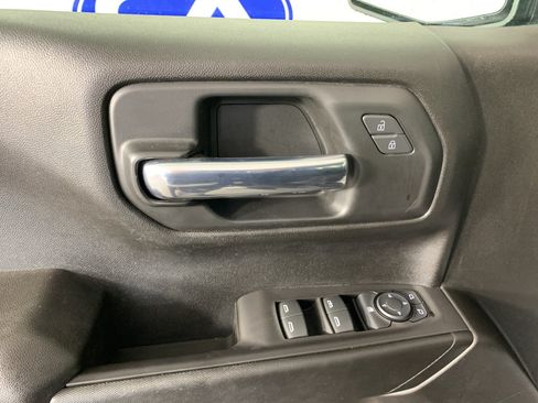 Used 2021 Chevrolet Silverado 1500 Custom Trail Boss w/ Safety Confidence Package AWD/4WD image 13