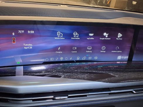 New 2026 Cadillac Escalade IQL Luxury AWD/4WD image 16