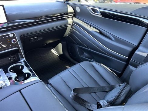 Used 2026 Genesis GV80 2.5T image 5