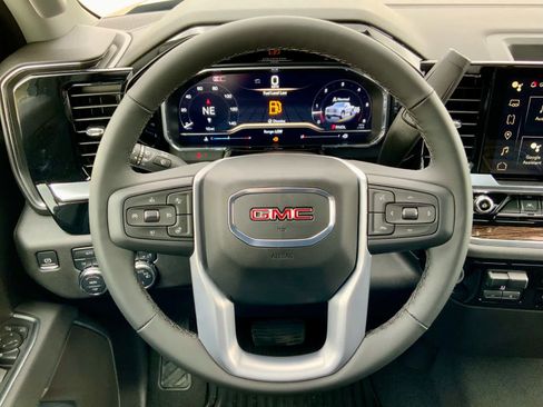 New 2025 GMC Sierra 1500 SLE w/ Preferred Package image 43