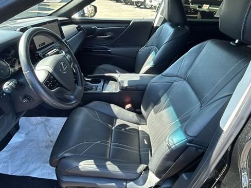 Used 2023 Lexus ES 350 Luxury image 17