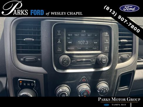 Used 2018 RAM 1500 Express w/ Express Value Package AWD/4WD image 4