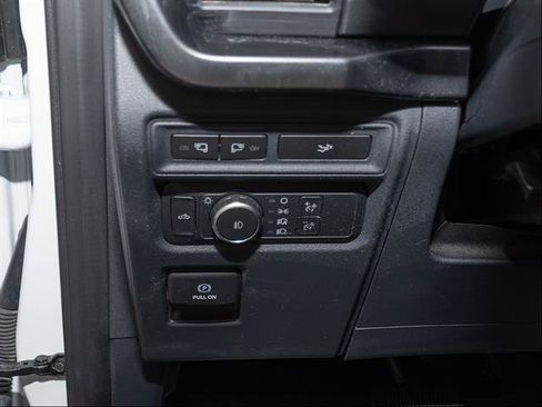 Used 2022 Ford F150 XLT w/ Equipment Group 302A High AWD/4WD image 13