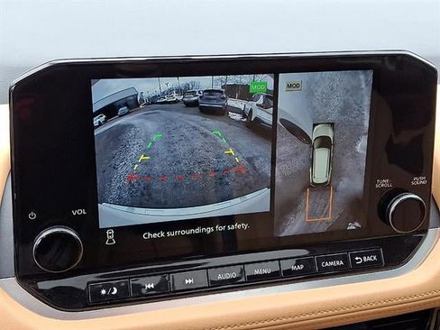 Used 2023 Nissan Rogue Platinum w/ Platinum Premium Package image 20