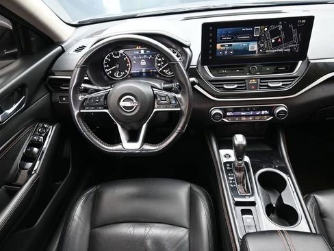 Used 2023 Nissan Altima 2.0 SR image 27