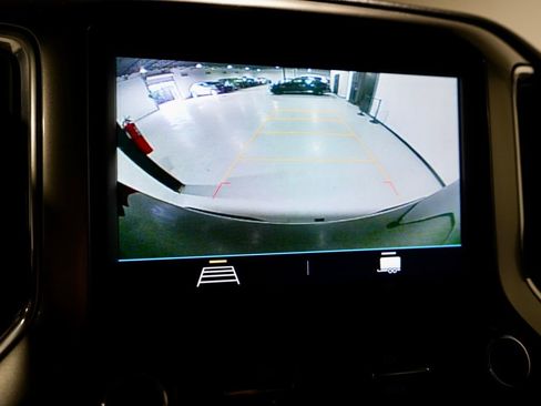 Used 2022 Chevrolet Silverado 1500 RST w/ Z71 Off-Road Package image 5