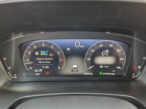 Used 2023 Honda Pilot Elite image 10