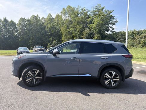 Used 2023 Nissan Rogue Platinum w/ Platinum Premium Package AWD/4WD image 3