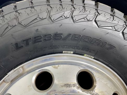 Used 2023 RAM 3500 Limited image 11