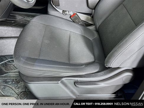 Used 2021 Chevrolet Silverado 2500 Custom w/ Custom Value Package image 19