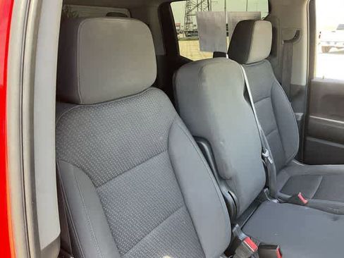Used 2022 Chevrolet Silverado 1500 Custom RWD image 16