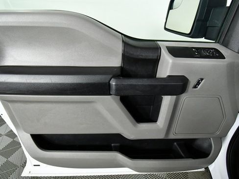 Used 2018 Ford F150 XL w/ Equipment Group 101A Mid image 21