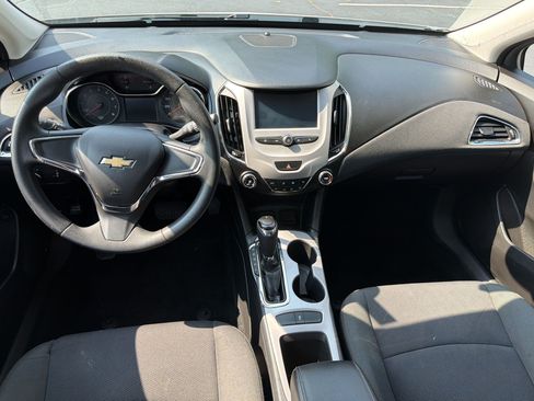 Used 2016 Chevrolet Cruze LS FWD image 15