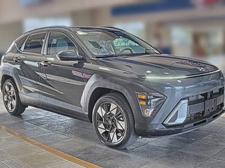 Used 2025 Hyundai Kona SEL FWD video 1
