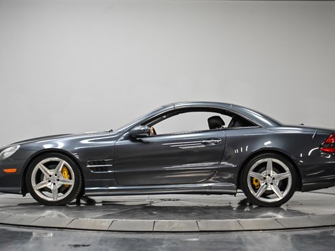 Used 2009 Mercedes-Benz SL 550 image 17