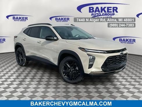 New 2026 Chevrolet Trax ACTIV image 1