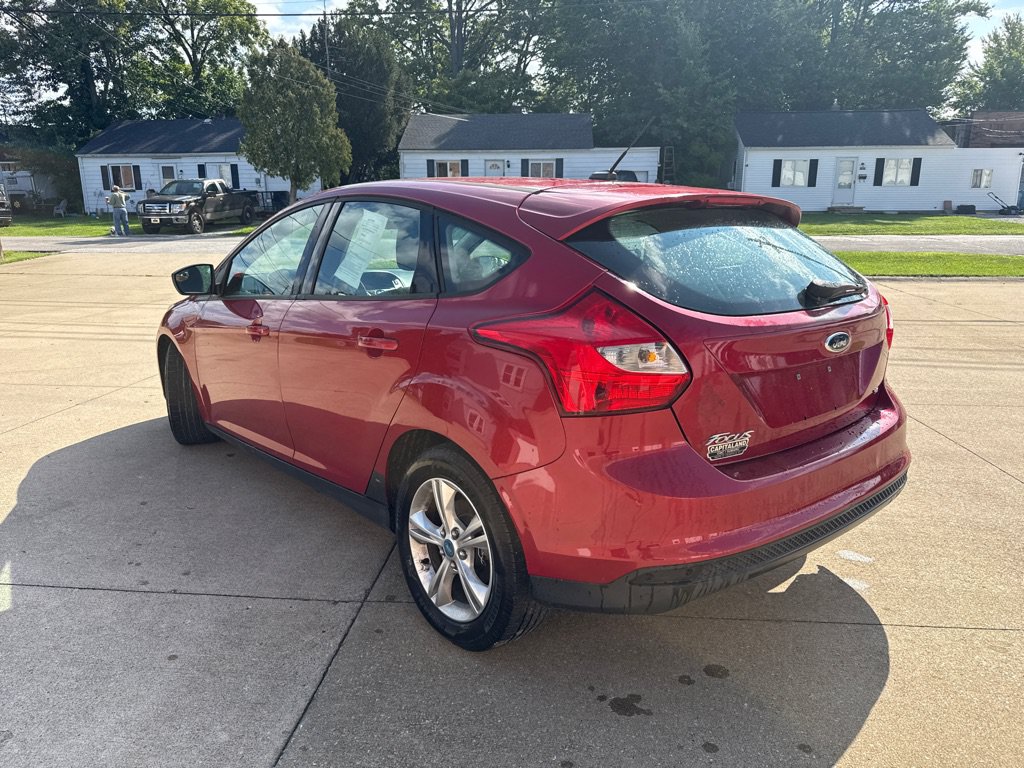 Used 2012 Ford Focus SE FWD image 8