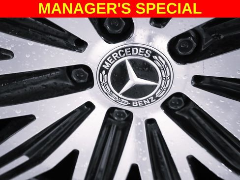 Used 2023 Mercedes-Benz EQS 580 4MATIC SUV image 8