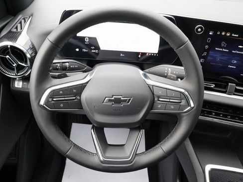 New 2026 Chevrolet Equinox LT image 14