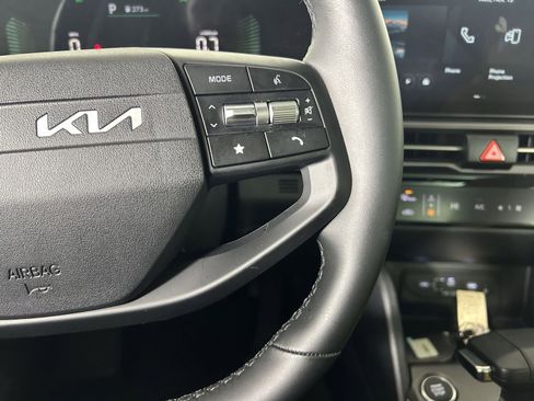 New 2026 Kia Sportage EX w/ EX Panorama Roof Package image 17