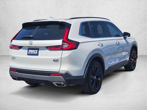 Used 2025 Honda CR-V Sport Touring image 5