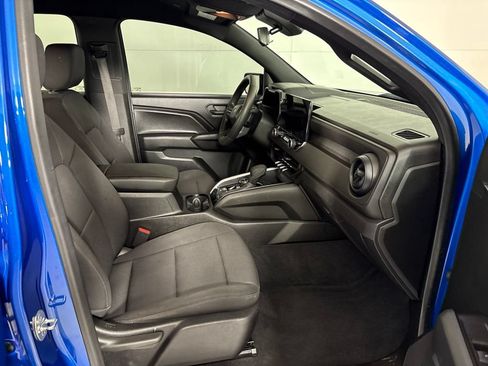 Used 2024 Chevrolet Colorado Trail Boss w/ Technology Package AWD/4WD image 21