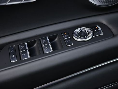 New 2026 Genesis GV80 2.5T Prestige image 18