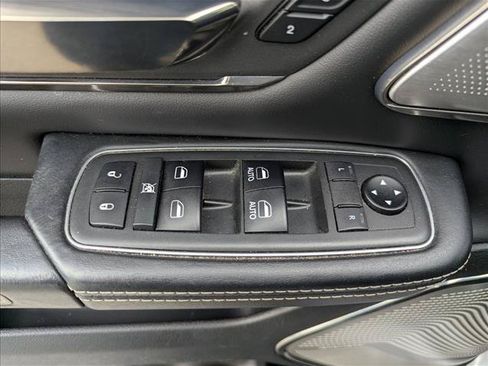 Used 2019 RAM 1500 Limited AWD/4WD image 10