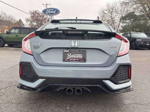 Used 2019 Honda Civic Sport Touring image 7