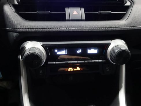 Certified 2023 Toyota RAV4 LE image 29