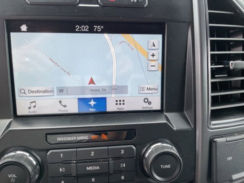 Used 2018 Ford F150 XLT w/ Equipment Group 302A Luxury image 32