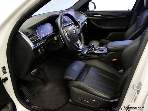 Certified 2024 BMW X4 xDrive30i image 11