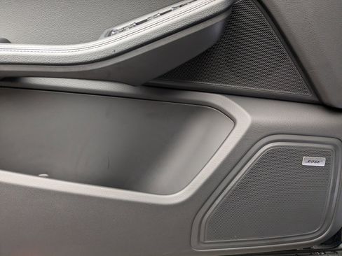 New 2026 Porsche Macan AWD/4WD image 14