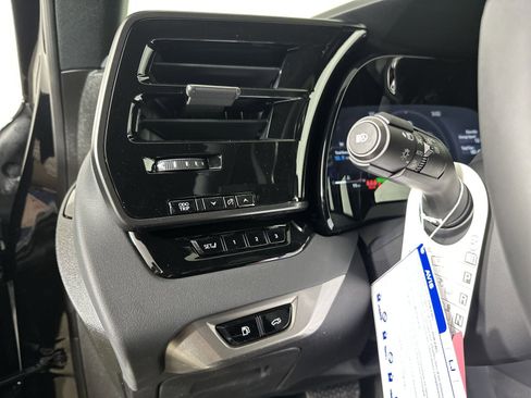 Used 2025 Lexus RX 350h w/ Convenience Package image 14