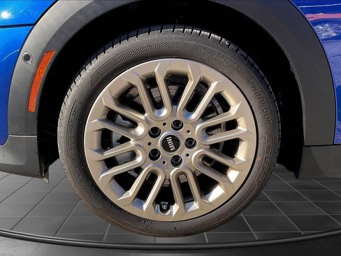 New 2026 MINI Cooper S image 13