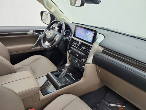 Used 2023 Lexus GX 460 Premium w/ Premium Plus Package AWD/4WD image 18
