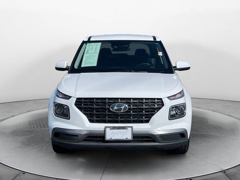 Used 2021 Hyundai Venue SE image 8