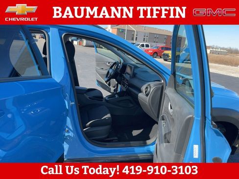 Used 2022 Hyundai Kona SEL w/ Convenience Package image 15