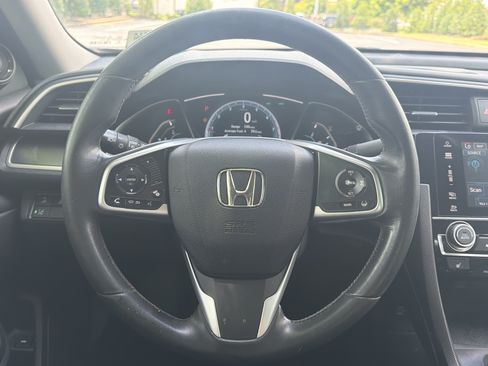 Used 2017 Honda Civic Touring image 17