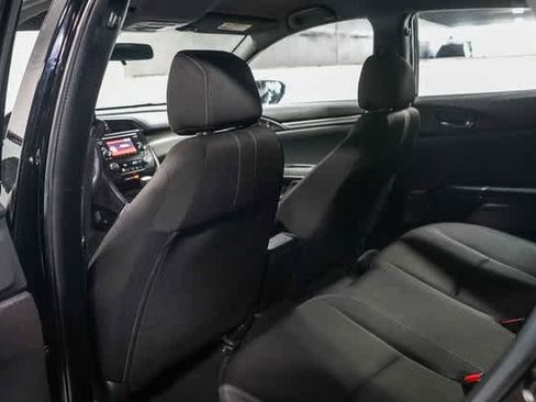 Used 2018 Honda Civic Sport image 18