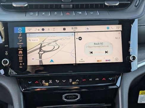 New 2026 Jeep Grand Cherokee Altitude image 18