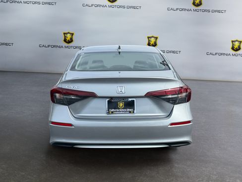 Used 2025 Honda Civic LX image 4