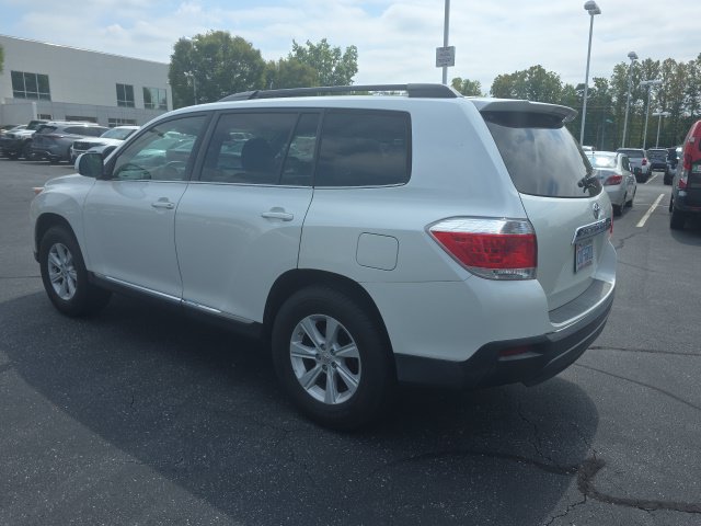 Used 2011 Toyota Highlander 2WD w/ Tech Pkg image 7