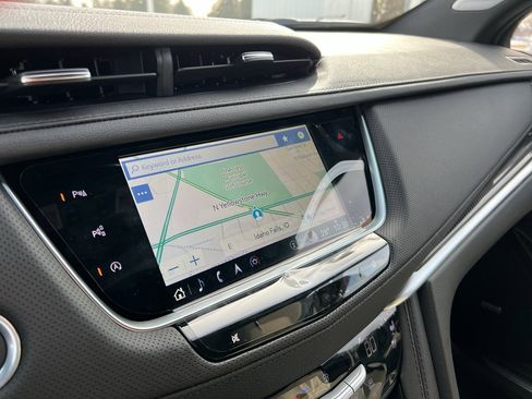 New 2026 Cadillac XT5 Sportv w/ LPO, Floor Liner Package image 31