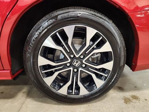 Certified 2025 Honda Odyssey Elite image 30