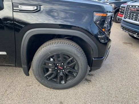 New 2026 GMC Sierra 1500 Elevation image 2
