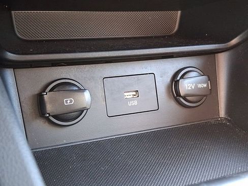 Used 2023 Hyundai Kona SEL AWD/4WD image 26