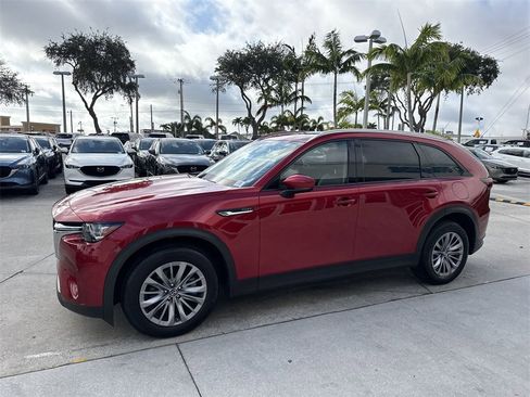 Used 2025 MAZDA CX-90 Plug-In Hybrid w/ Preferred image 11